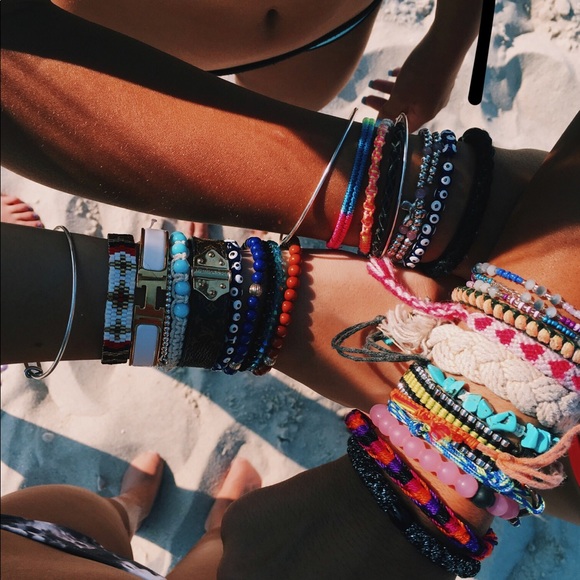 Meet your Posher, Brenna - Picture 1 of 1